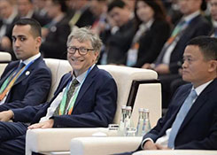 进博会上,马云、比尔·盖茨、雷军们都说了啥?
