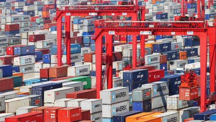 前8个月我国外贸进出口情况:保税物流方式进出口增长4.8%
