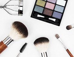 快手发布《大牌美妆资质升级治理公告》