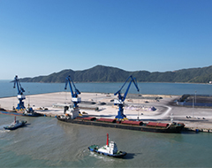 深圳新增一个外贸深水良港