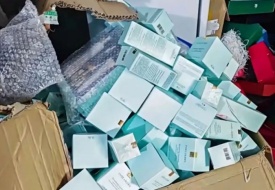 破获百万级假冒国际大牌化妆品大案,查扣3万余件“李鬼”