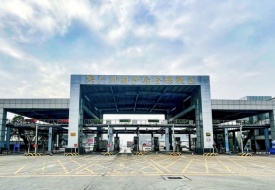 保税区之间调拨：综合保税区之间往来的货物是否予以保税？