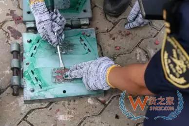 福州保税区海关查获涉嫌侵权模具64套 可年产假鞋200万双—货之家