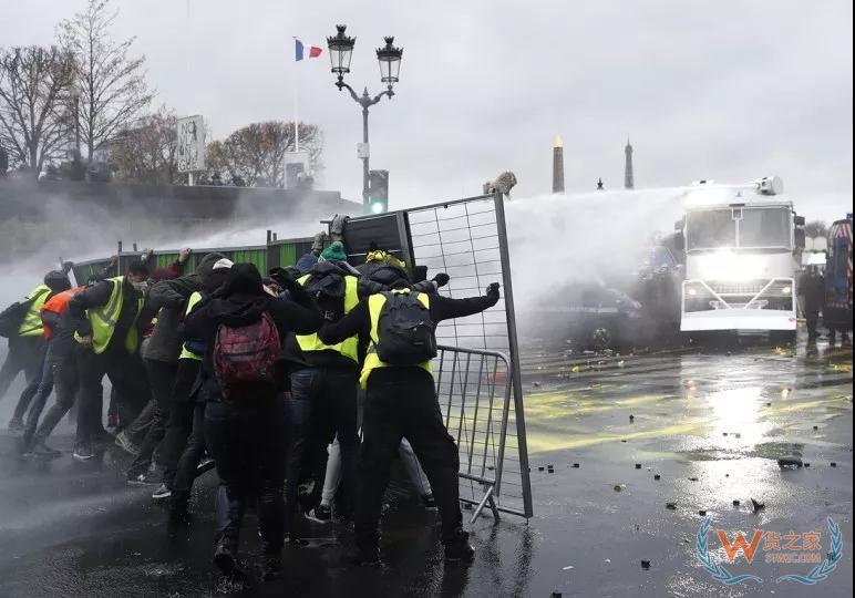 出口法国注意了！巴黎爆发50多年来罕见骚乱，政府考虑宣布进入紧急状态—货之家