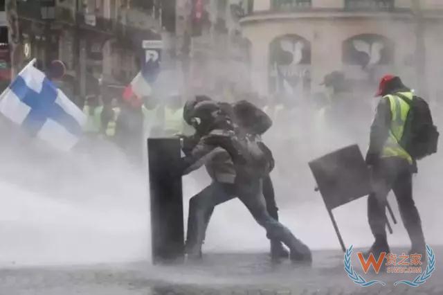 出口法国注意了！巴黎爆发50多年来罕见骚乱，政府考虑宣布进入紧急状态—货之家