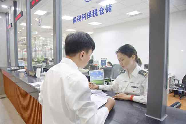 广西南宁跨境包裹激增 宠物食品被截获率高—货之家
