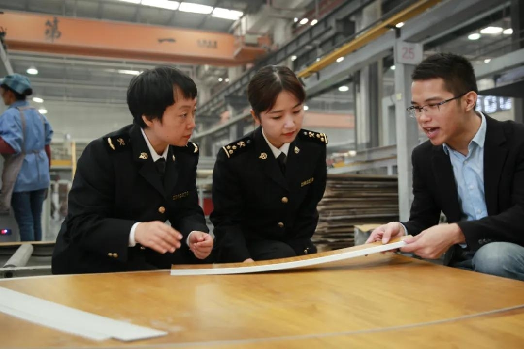 “十三五”进口商品综合税率由21. 8%降至15. 8%，对跨境电商零售进口减税129.4亿元-货之家