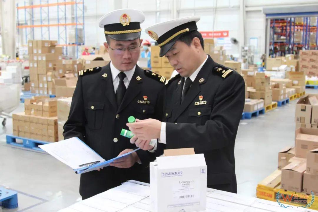 糖果、饼干、日用品、酒类...洋年货来了,通过跨境电商零售进口有哪些优势？-货之家